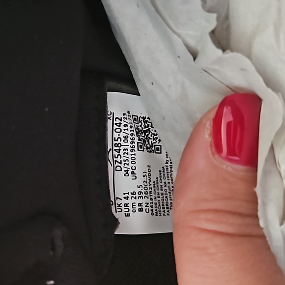 Dead Stock Air Jordan 1 Retro High OG Royal Reimagined DZ5485 042 Size 8 - Picture 8 of 10